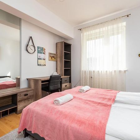 Opaczewska 69 By Homeprime Varsavia Esterno foto